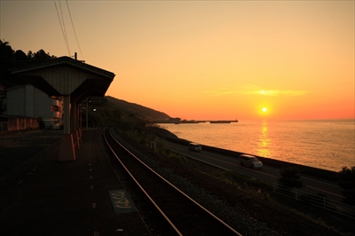 下灘駅の夕焼け